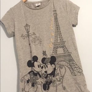 Disney Paris Mickey and Minnie tee NWT